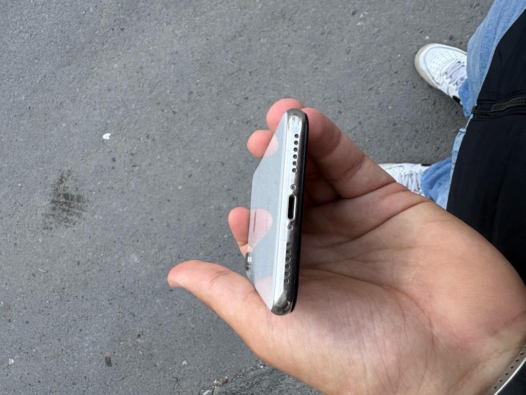 iPhone X 64 GB – Pil %100 – Face ID Aktif - 5