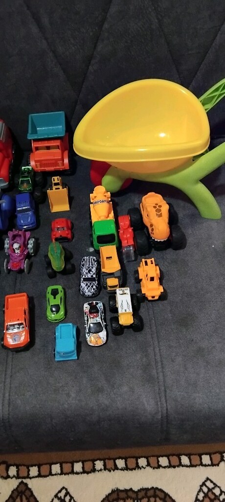 oyuncak hepsi temiz sağlam kırık dökük yok - 4