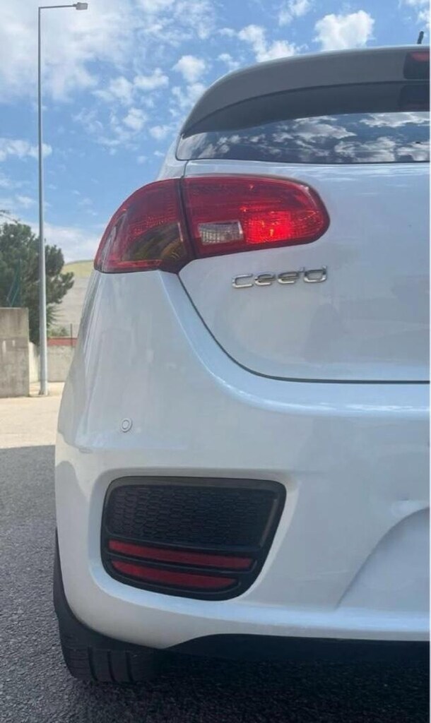 Kia Ceed otomatik - 3