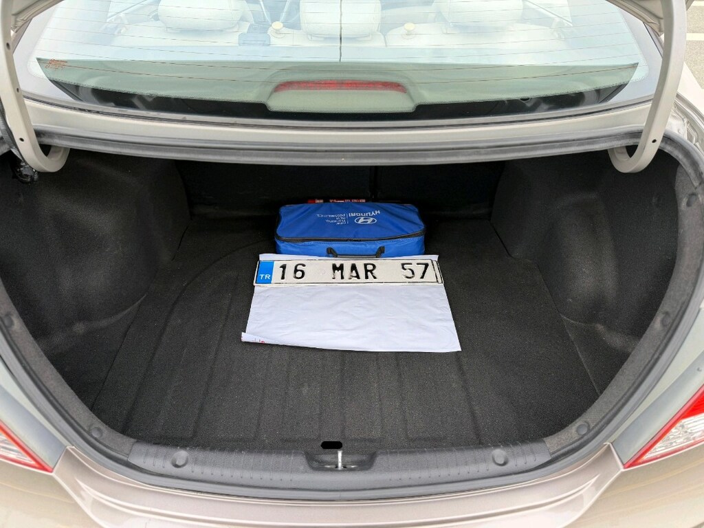 **BOYASIZ**2012 HYUNDAİ ACCENT BLUE 1.6 CRDİ MODE PLUS ** 147.000 KM** - 6