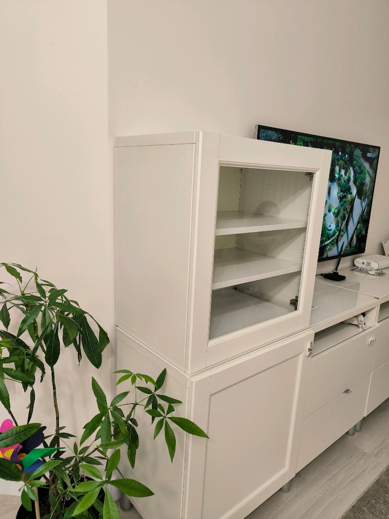 Ikea besta dolap ünitesi (tek parça) - 2