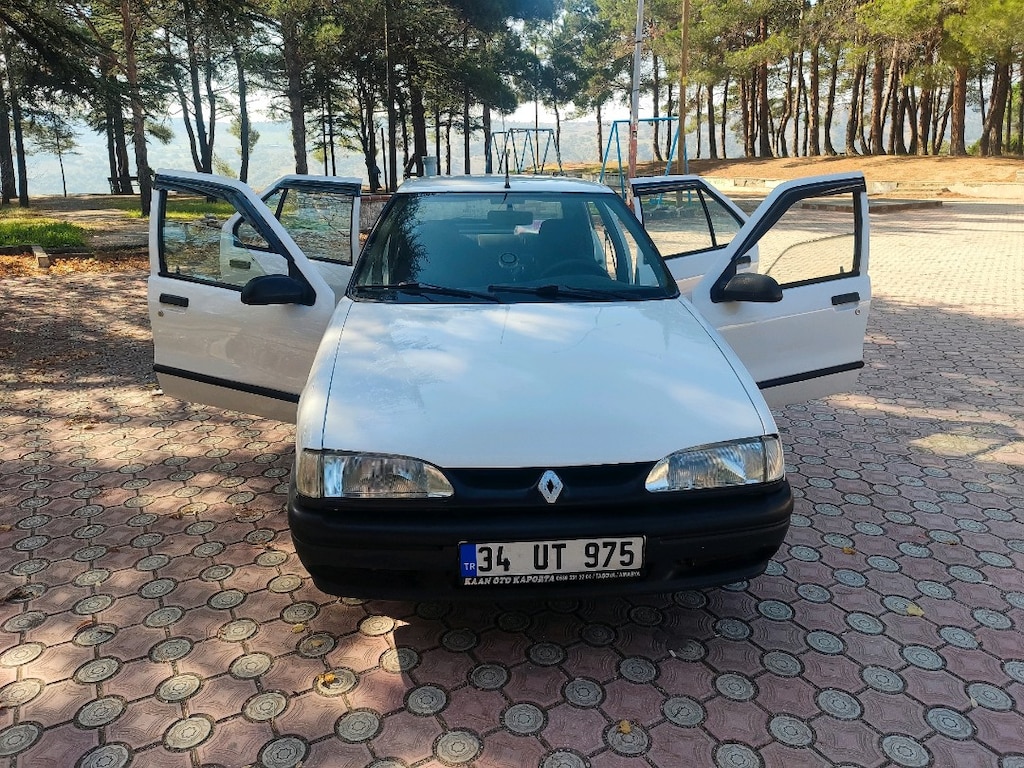Acil son fiyat 230.000 Renault europa 19 1.4 RN 97 model temiz kacırma - 12