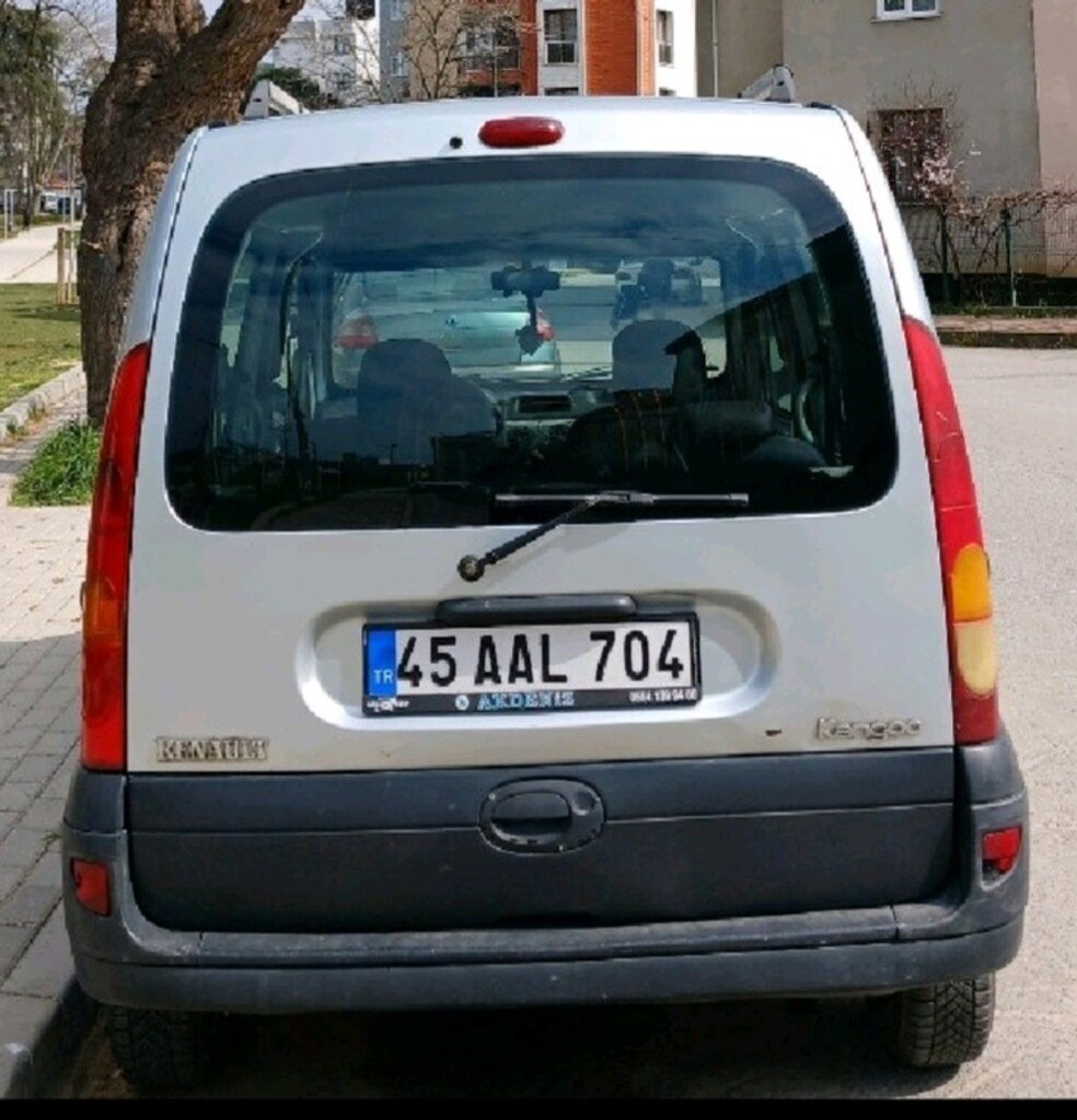 EMEKLİ ÖĞRETMENDEN RENAULT KANGOO MULTİX 1.5 DİZEL - 4
