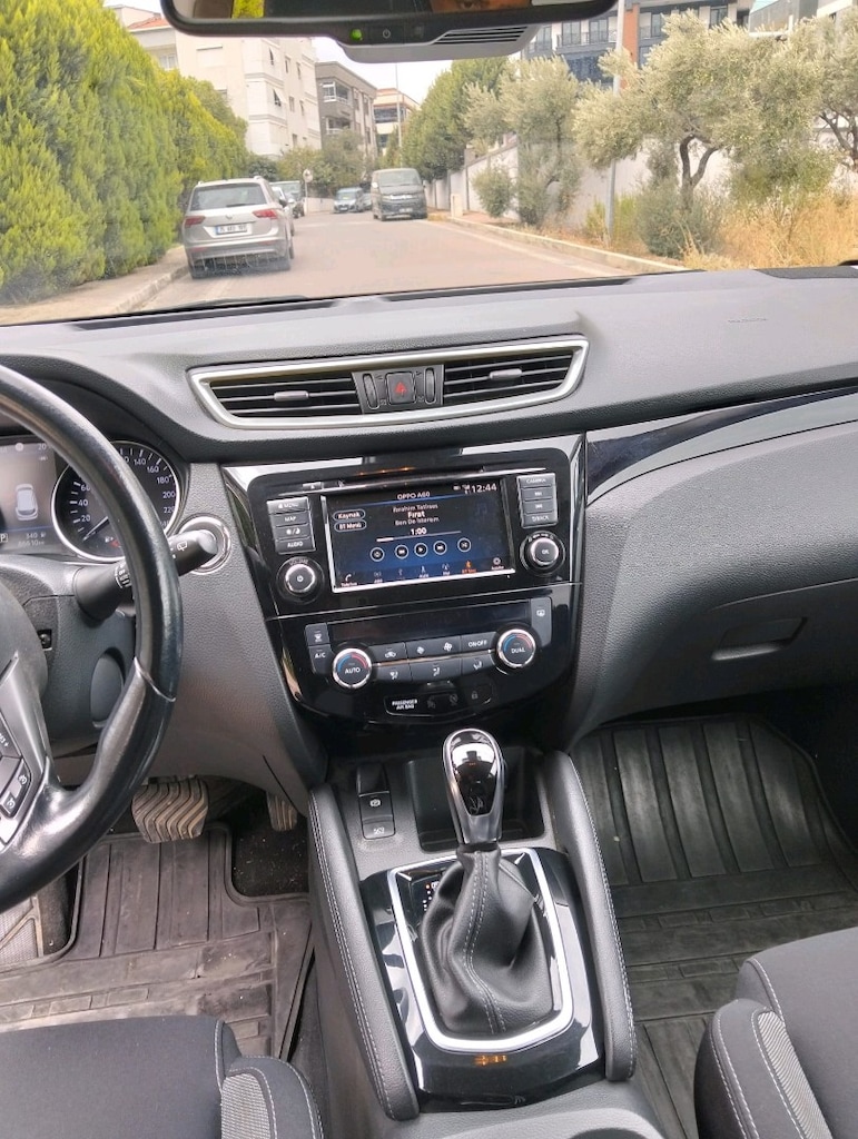 Nissan Qashqai - 12