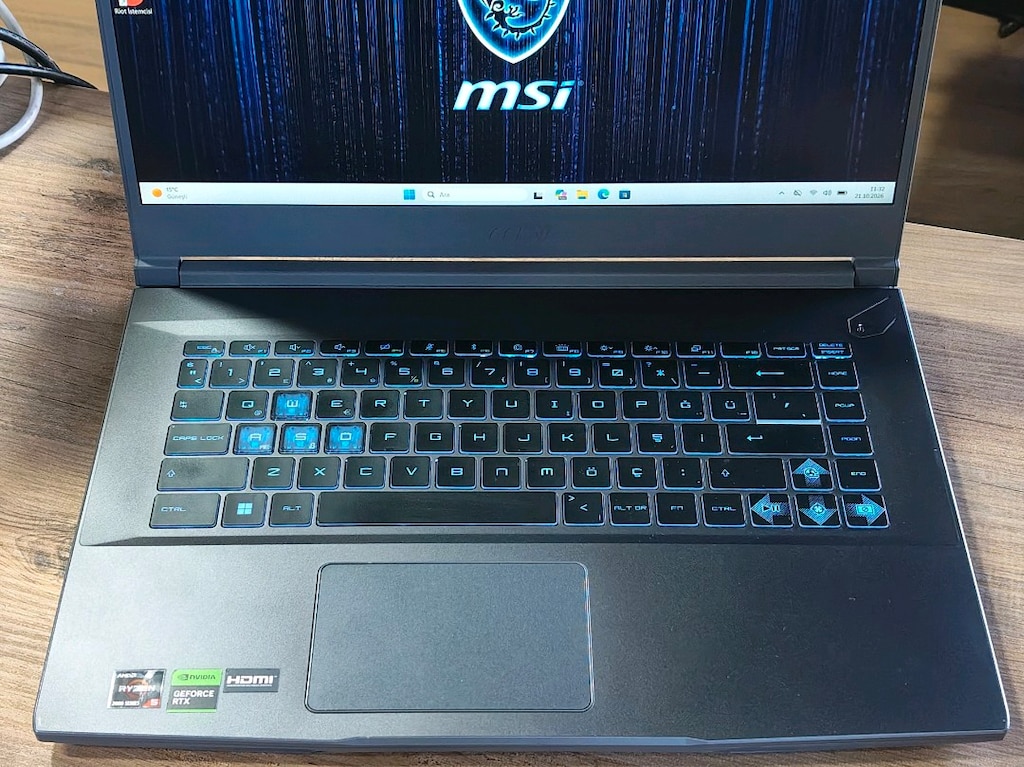 MSI RTX 4050 RYZEN 5 7535HS 16GB DDR5 RAM 512M2 OYUNCU LAPTOP - 3