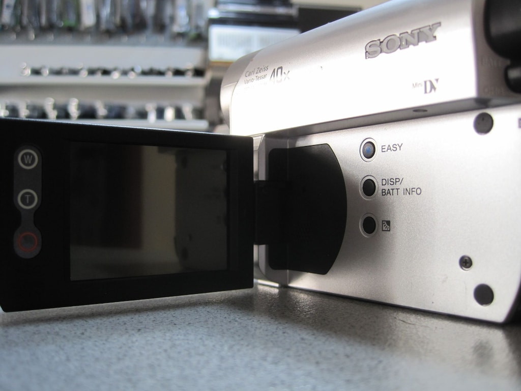 SONY DCR-HC51 MİNİ DV KAMERA GECE GÖRÜŞLÜ - 7