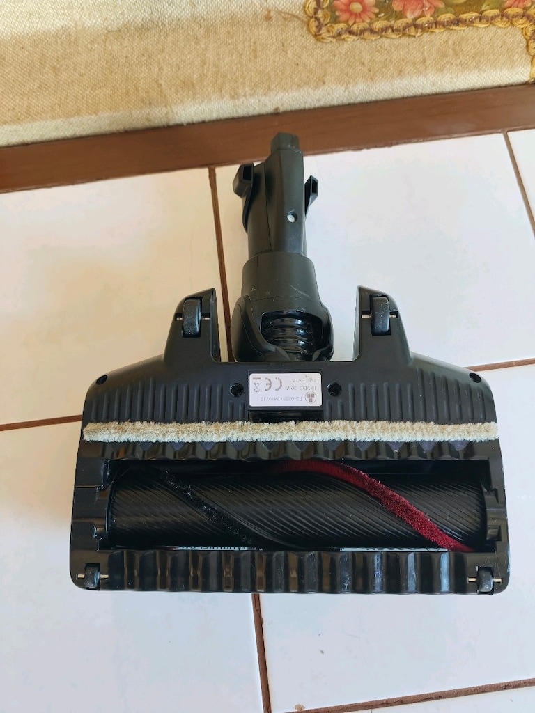 Bosch Unlimited Serie 6, 7 veya 8 şarzlı süpürgeler bir DynamicPower B - 7