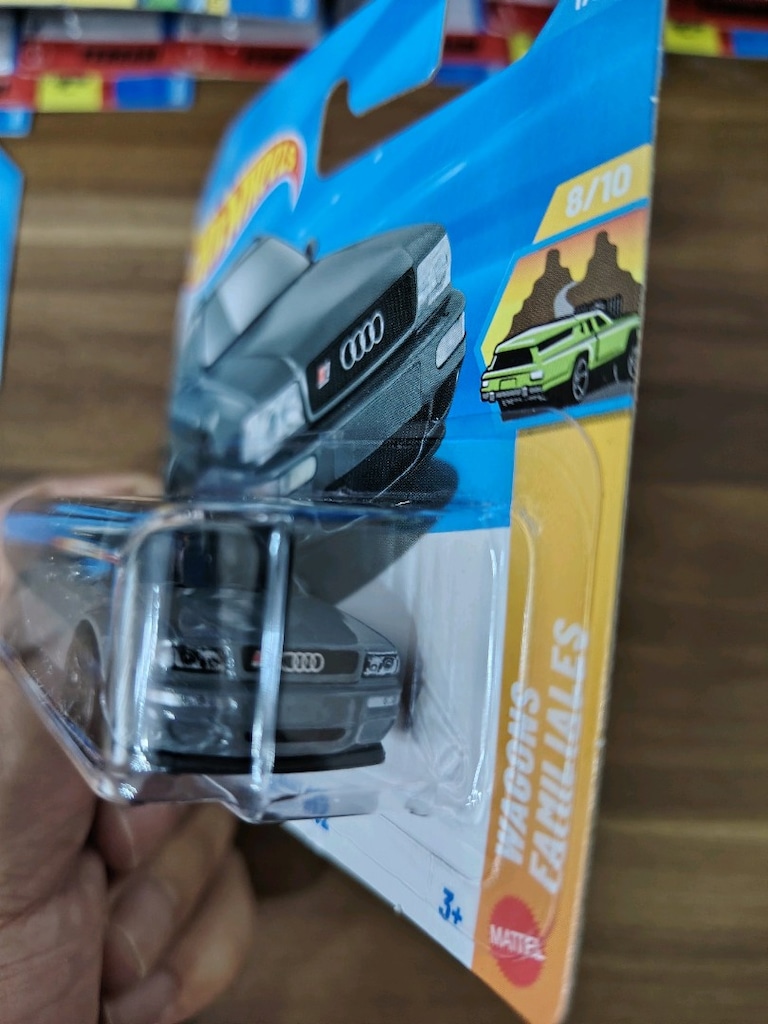 Hot wheels 94 audi Avant rs2 - 2