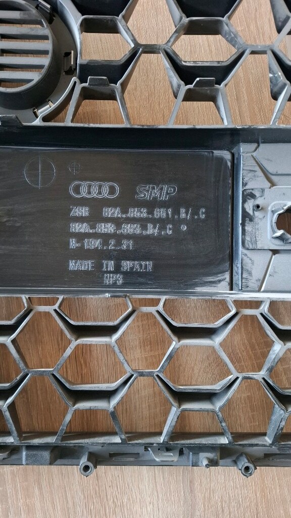 AUDİ A1 S LİNE 2018 ÖN PANJUR ÖN IZGARA ORJİNAL - 4