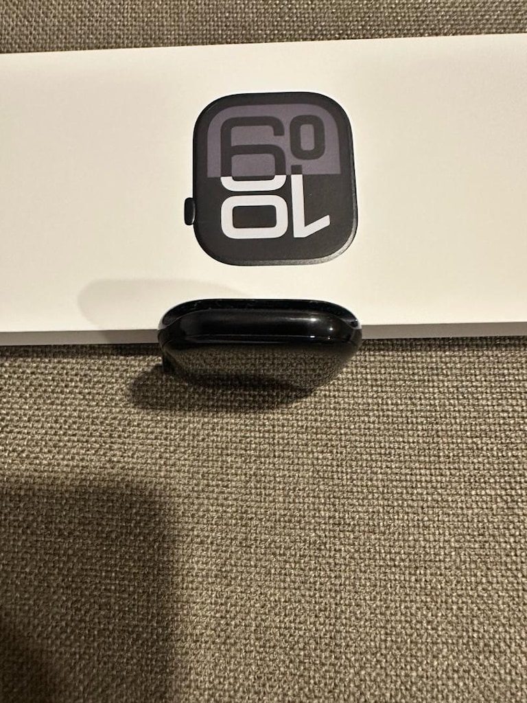 Apple Watch Series 10 46 mm sıfır kokusu üzerinde - 10