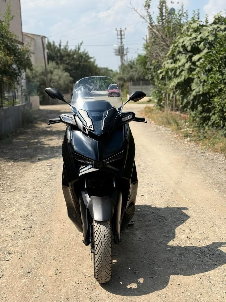 sahibinden x-max 250 tech max temiz kullanılmış. - 2