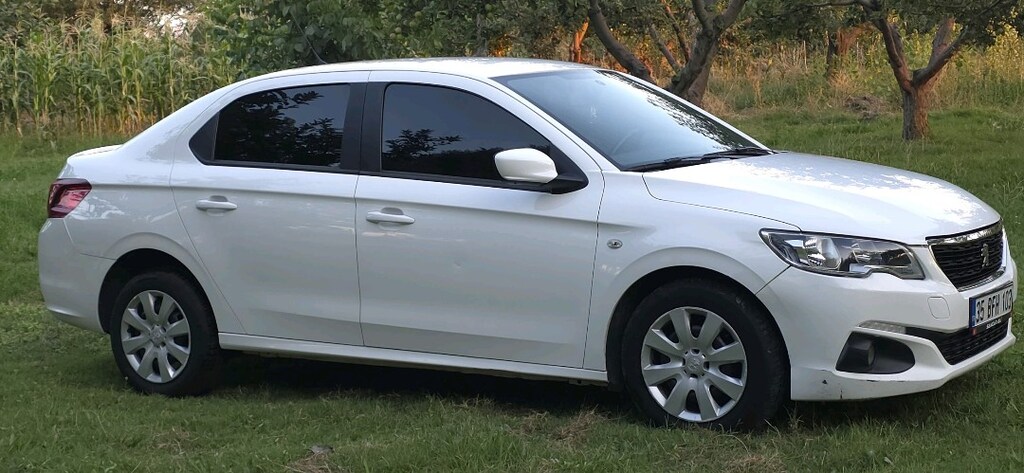 Peugeot 301