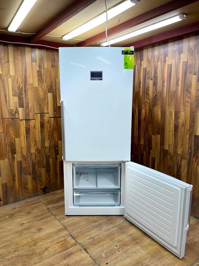 BOSCH buzdolabı 580 litre sıfır ayarında - 3