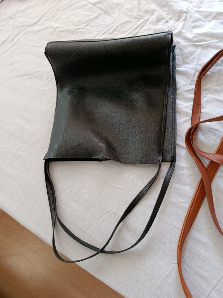 hepsini alana indirim var sondaki büyük siyahta hediyem tekte satılır - 2
