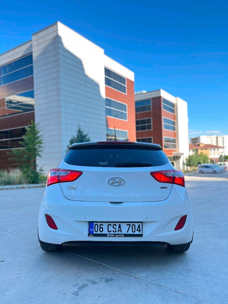 HATASIZ OTOMATİK EN FULL 2014 HYUNDAİ İ30 1.6 CRDİ ELİT PAKET TAKAS OL - 6