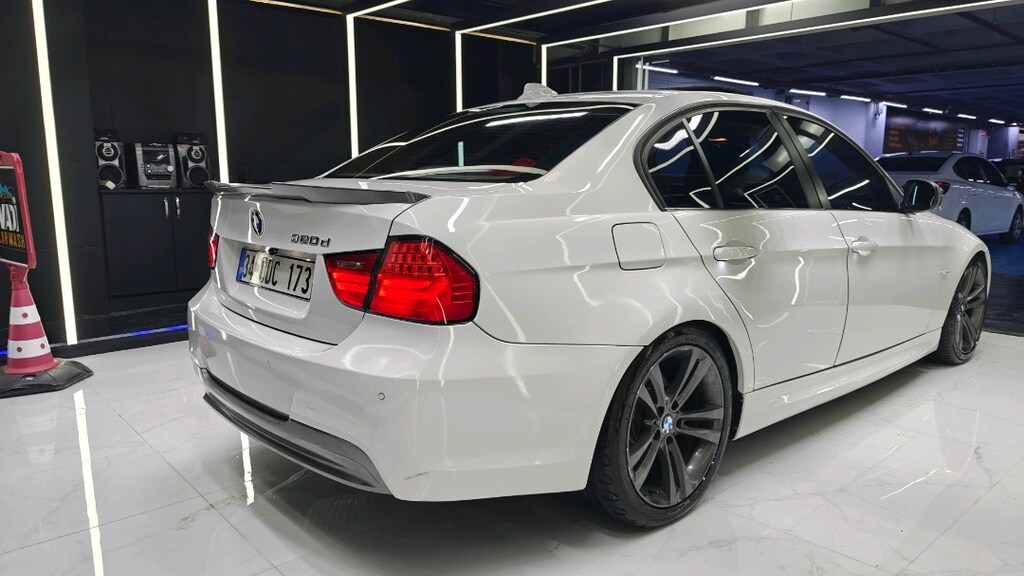 Sahibinden Temiz BMW 3.20D - 6