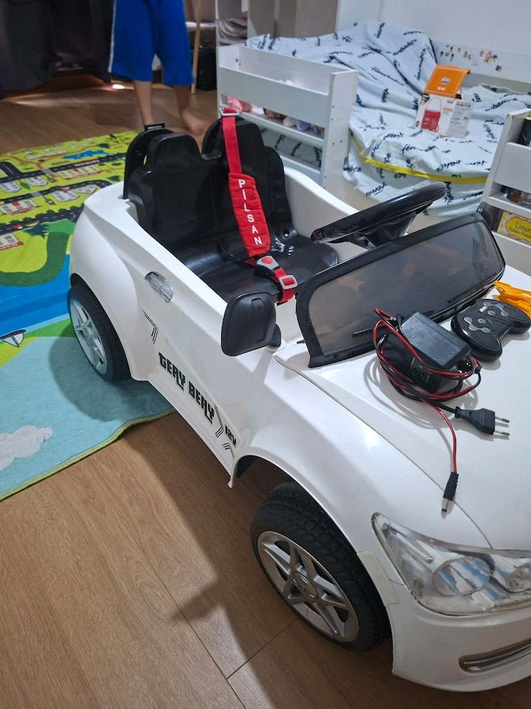 TERY BERY 12 volt Akülü Araba - 3