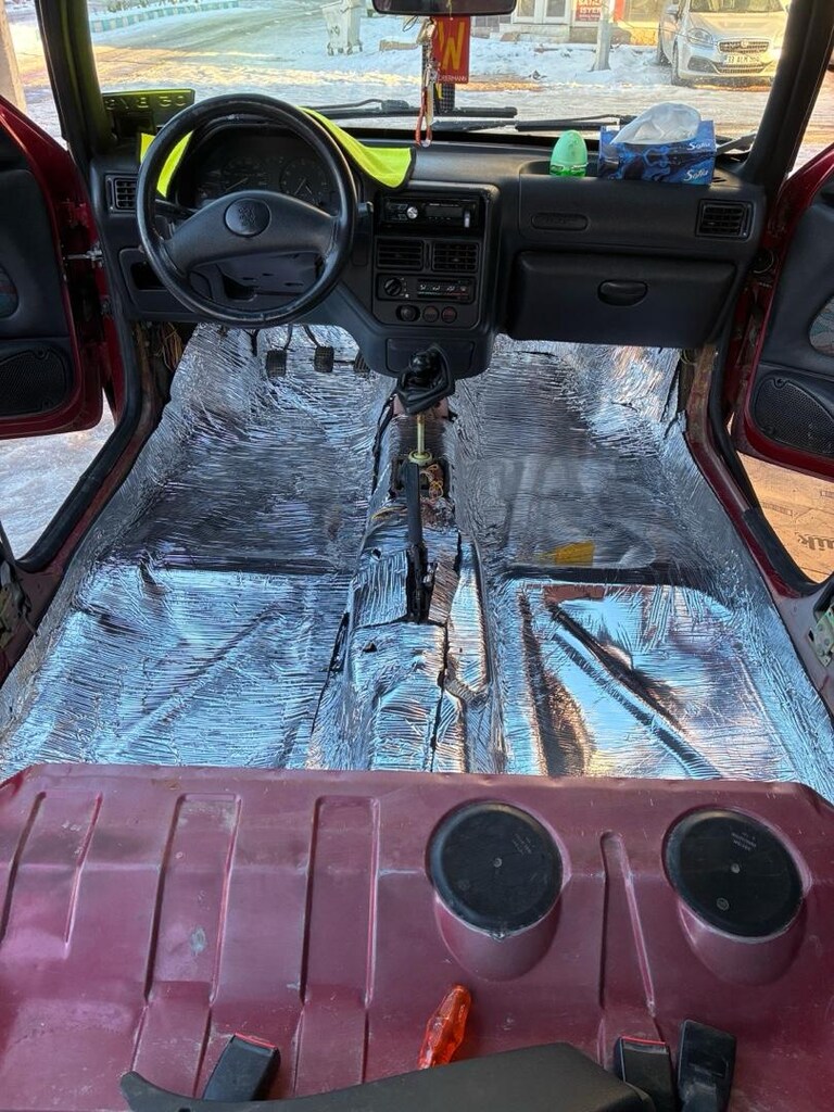 1997 XR 106 - 13