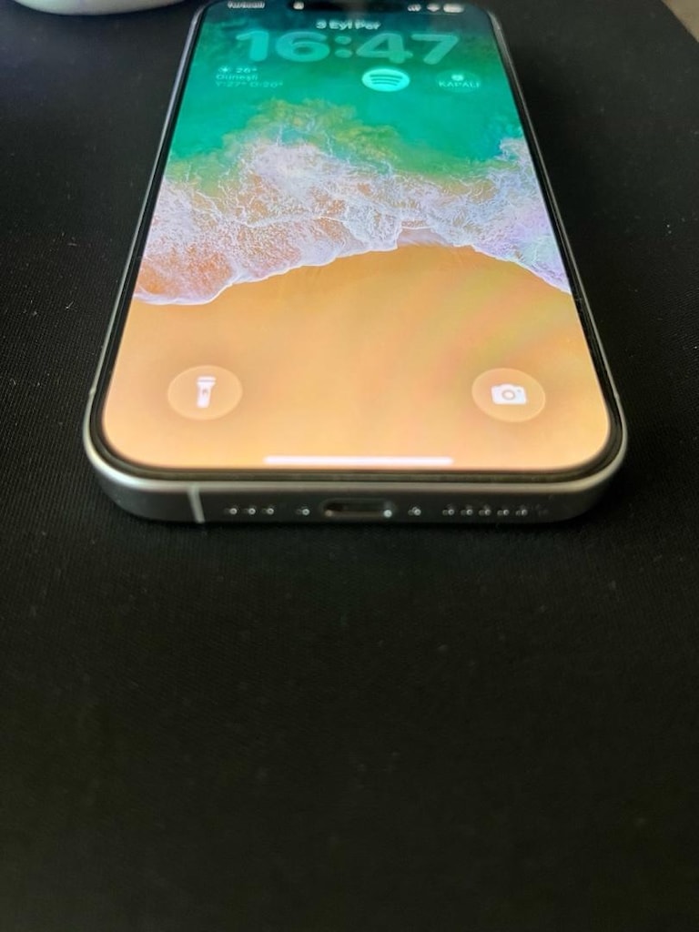 iPhone 15 Pro - 4