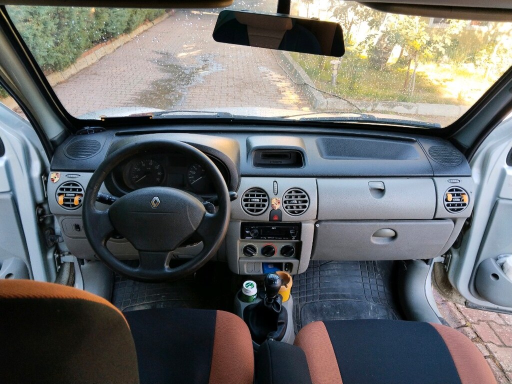 Sıfır Motor Yeni Muayeneli Kangoo - 9