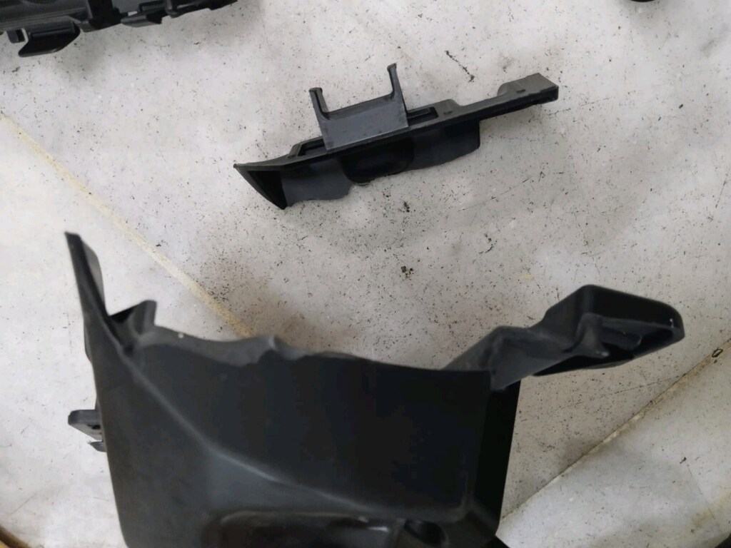 clio 4 arka tampon - 10
