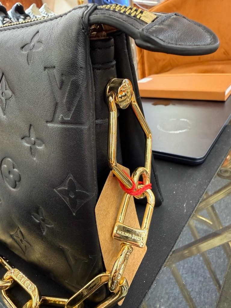 Louis Vuitton Coussin PM Siyah Deri - 5