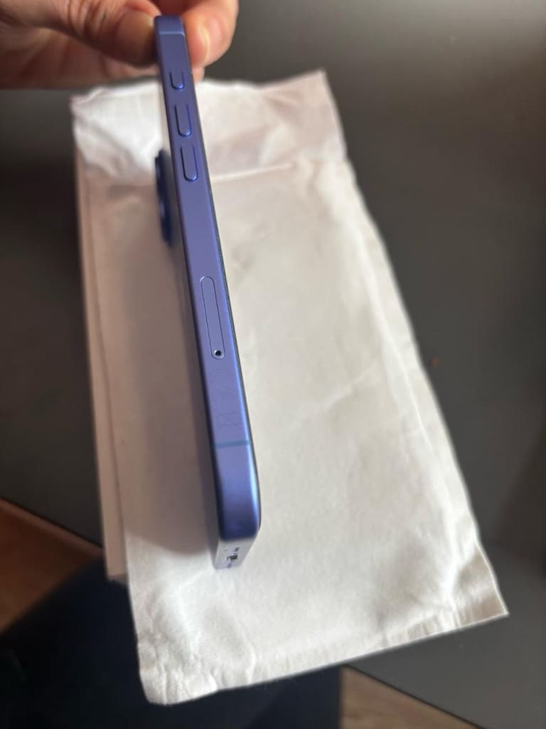 iPhone 16 128 GB – Sıfır Ayarında | Pil Sağlığı %100 - 4