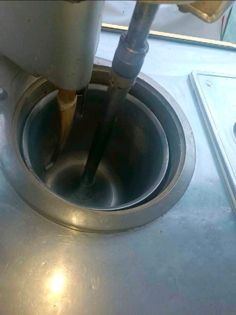 DONDURMA MAKİNASI C 40 DÖRT KARE DÖZ BAKIMI YENİ YAPILDI SIKINTISIZ - 3