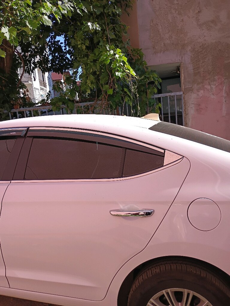 2017 Elantra - 5