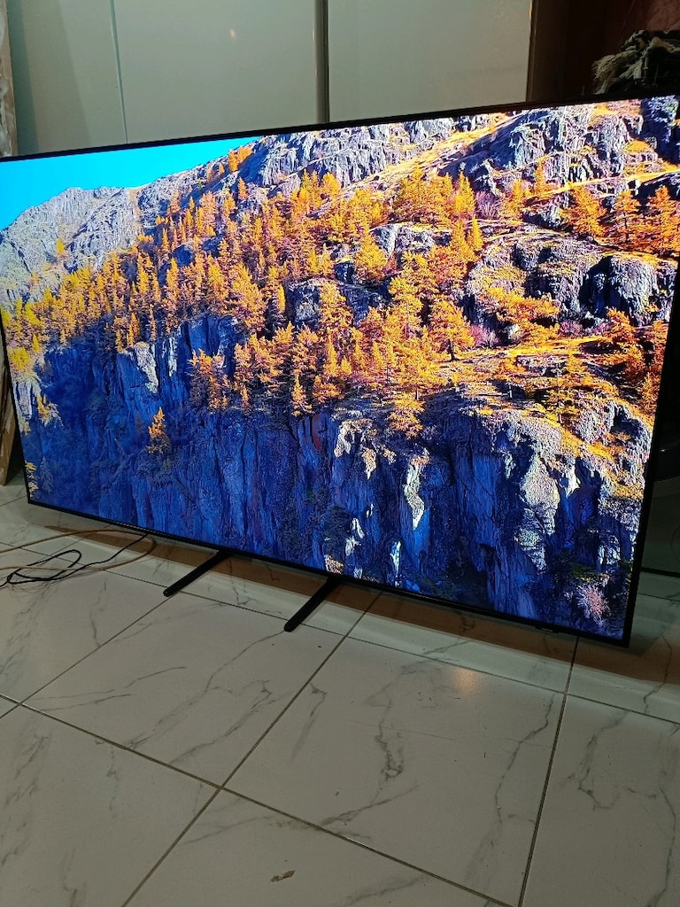 Samsung 190 ekran 4K ultra HD slim TV - 6