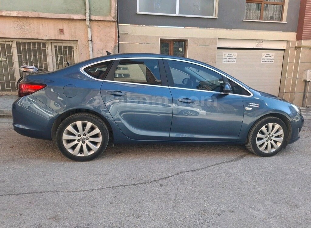 Opel Astra j sport 1.4 turbo - 5