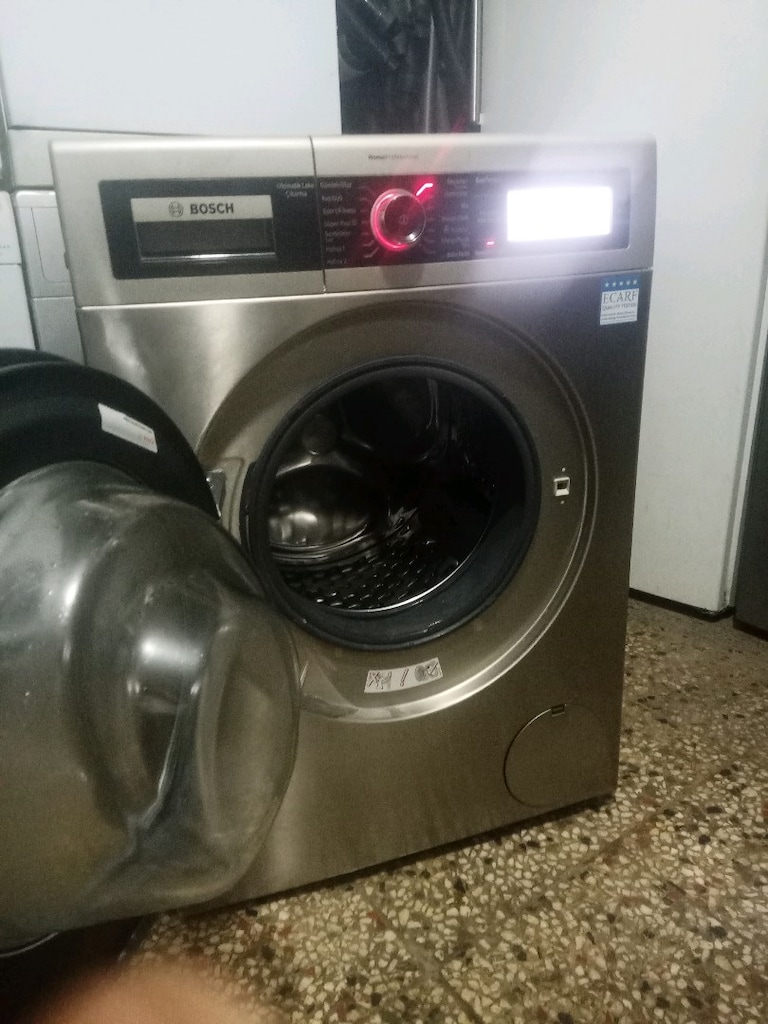 Bosch yeni nesil A+++ 9 kg inwertir motor temiz sorunsuz servisten - 2