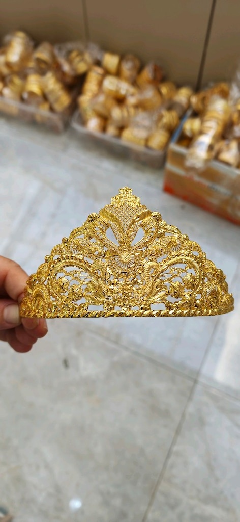 ALTIN KAPLAMA TAÇ - 11