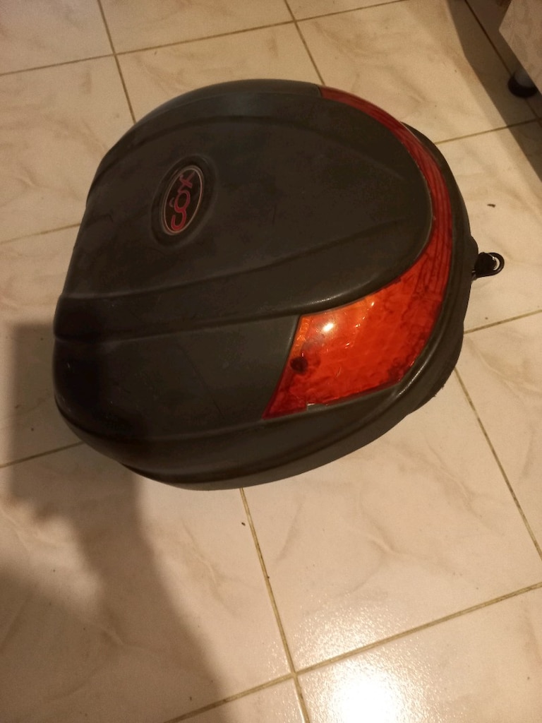 motosiklet arka cantasi saglam temiz - 8