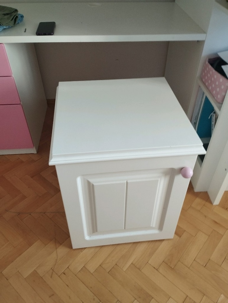 Acil satılık Ikea ranza masa dolap seti - 6