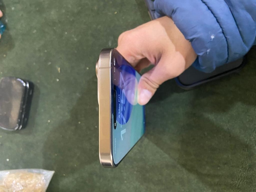 iPhone 16 promax - 8