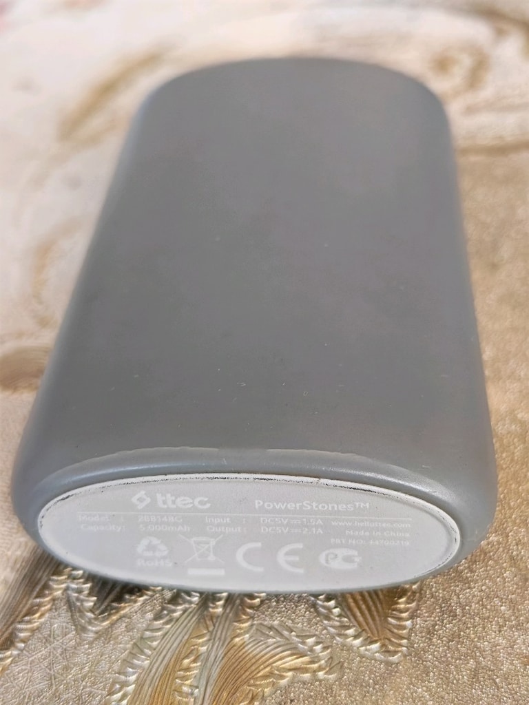 power bank bir adet 20 bin bir adet 5 bin diğerleri 10binlik çalışıyor - 3