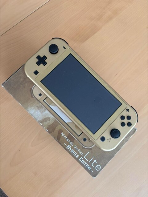 Nintendo lite özel renk