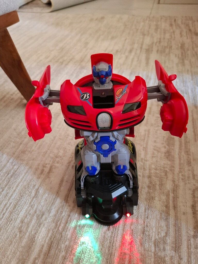 robota dönüşen araba - 5