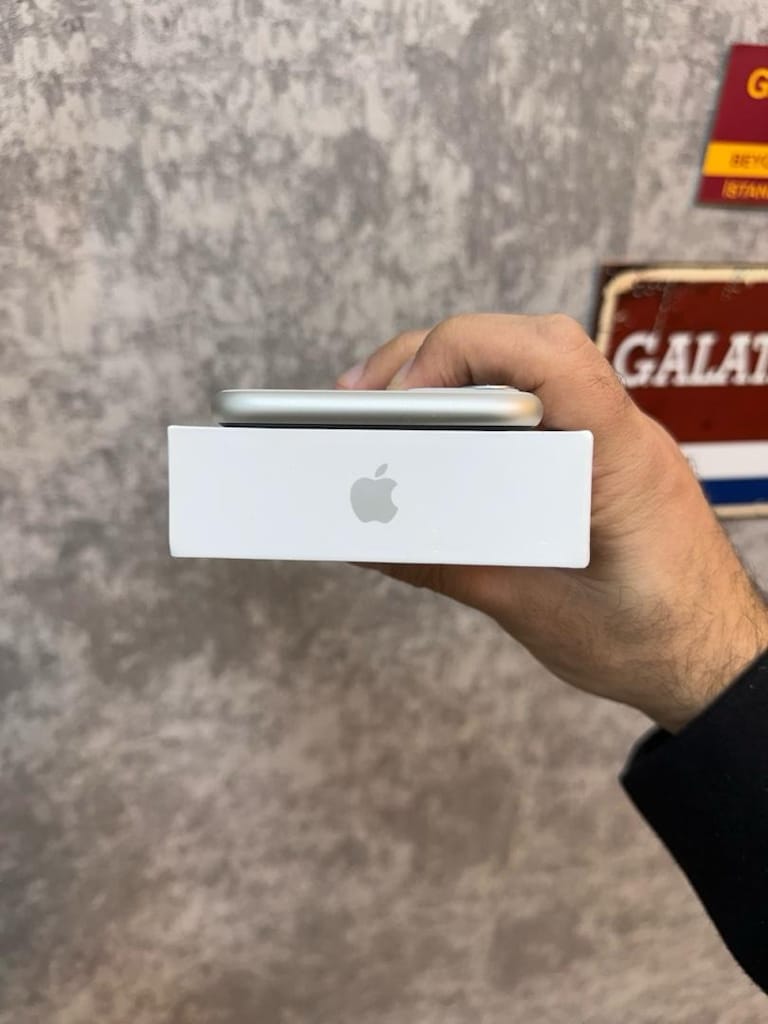 iPhone 11 yurtiçi kutulu hatasız çiziksiz pil 86 işlemsiz - 4