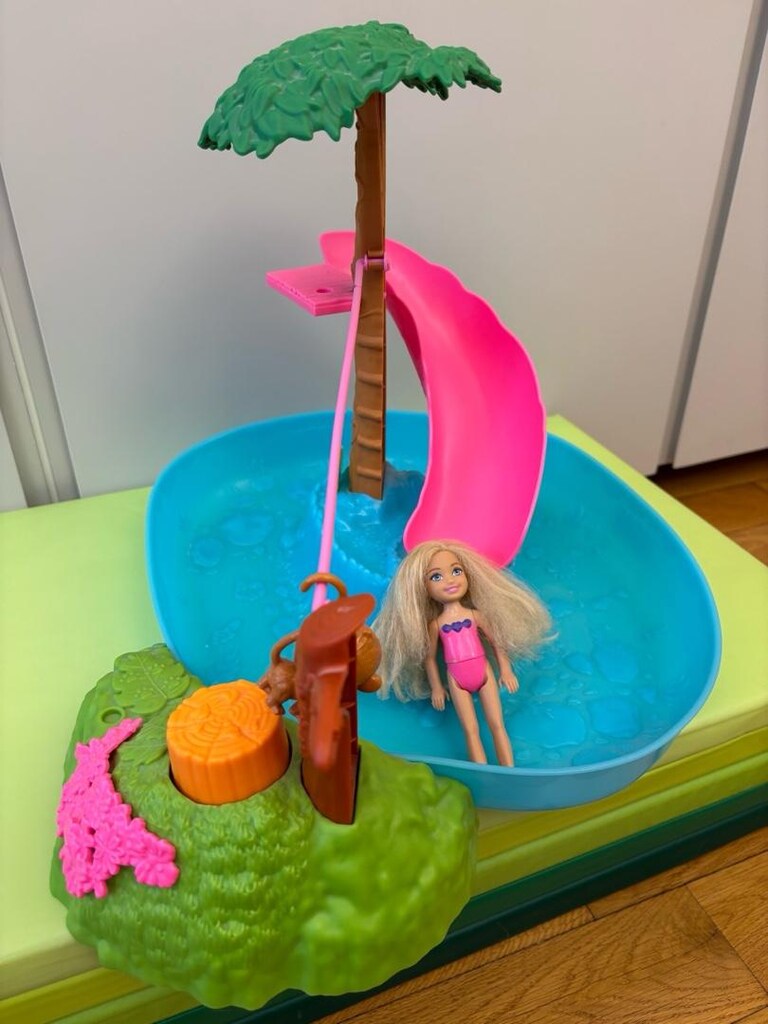 Barbie Chelsea Havuz Partisi Oyun Seti - 5