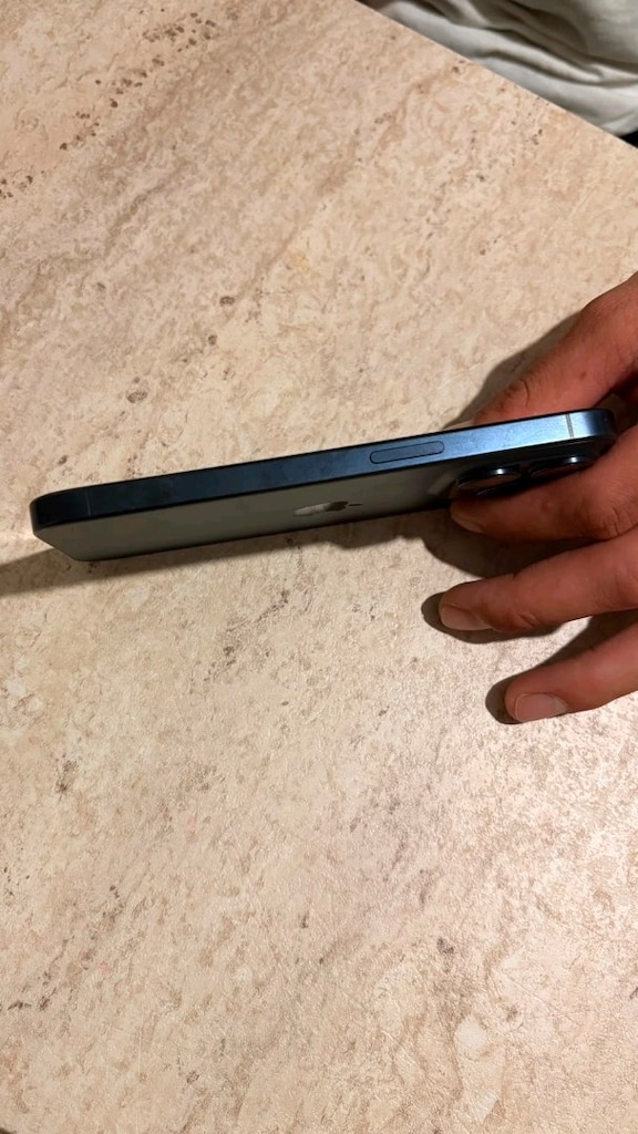 İPHONE 15 PRO - 5