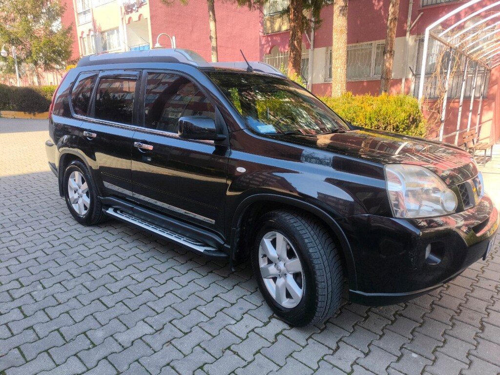 SAHİBİNDEN TEMİZ NİSSAN X-TRAİL - 4