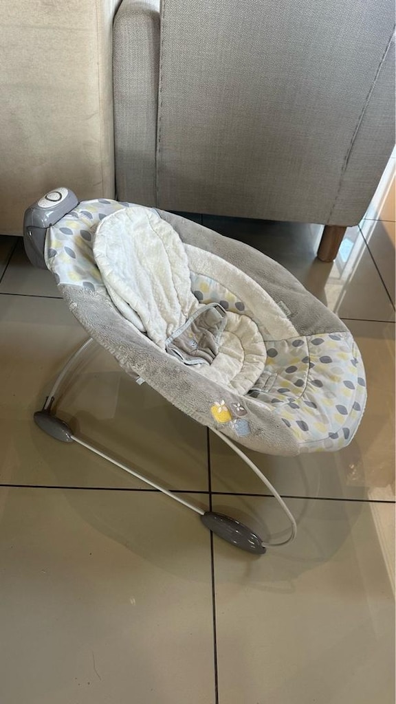 otomatik sallanır bebek beşiği - 2