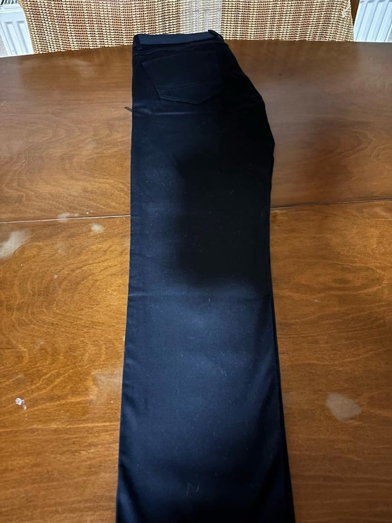 Zara pantolon (Etiketi Üstünde) — görsel 4/5