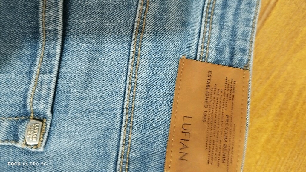 #Lufian jeans pantolon..Belden az daraltılmıştır.Eni çekilince 45 - 9