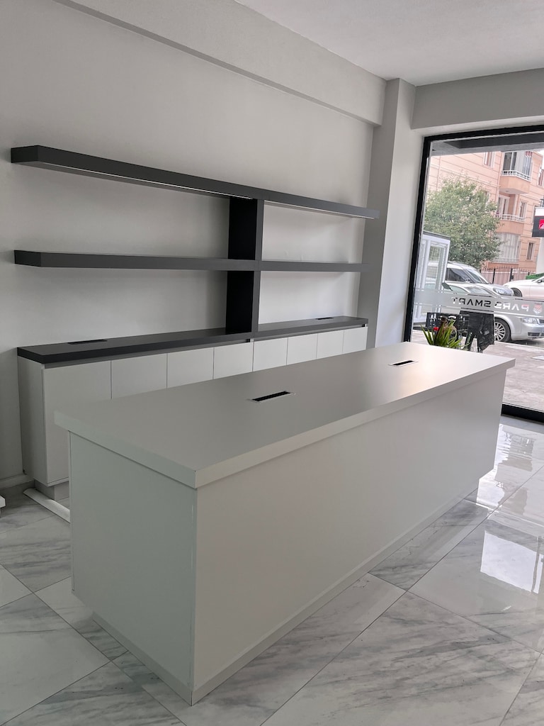 ACİL! Özel Tasarım Ofis/Mağaza Raf ve Ada Takımı - LED Kanallı - 4