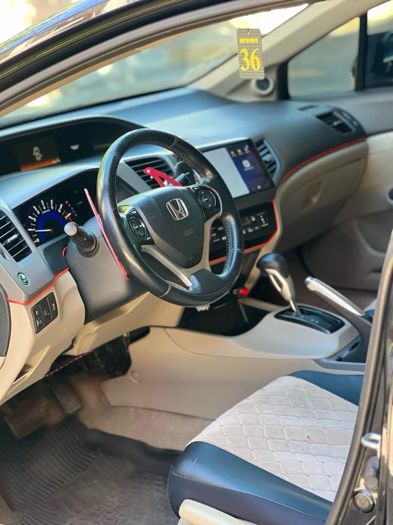 honda civic FB7 eco premium - 4