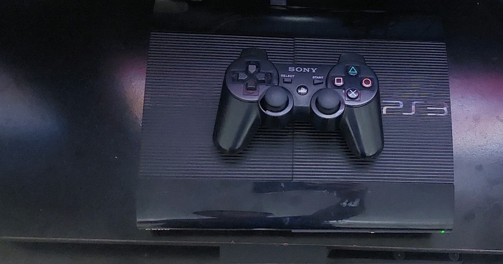 PlayStation 3 Super Slim 500GB - 2