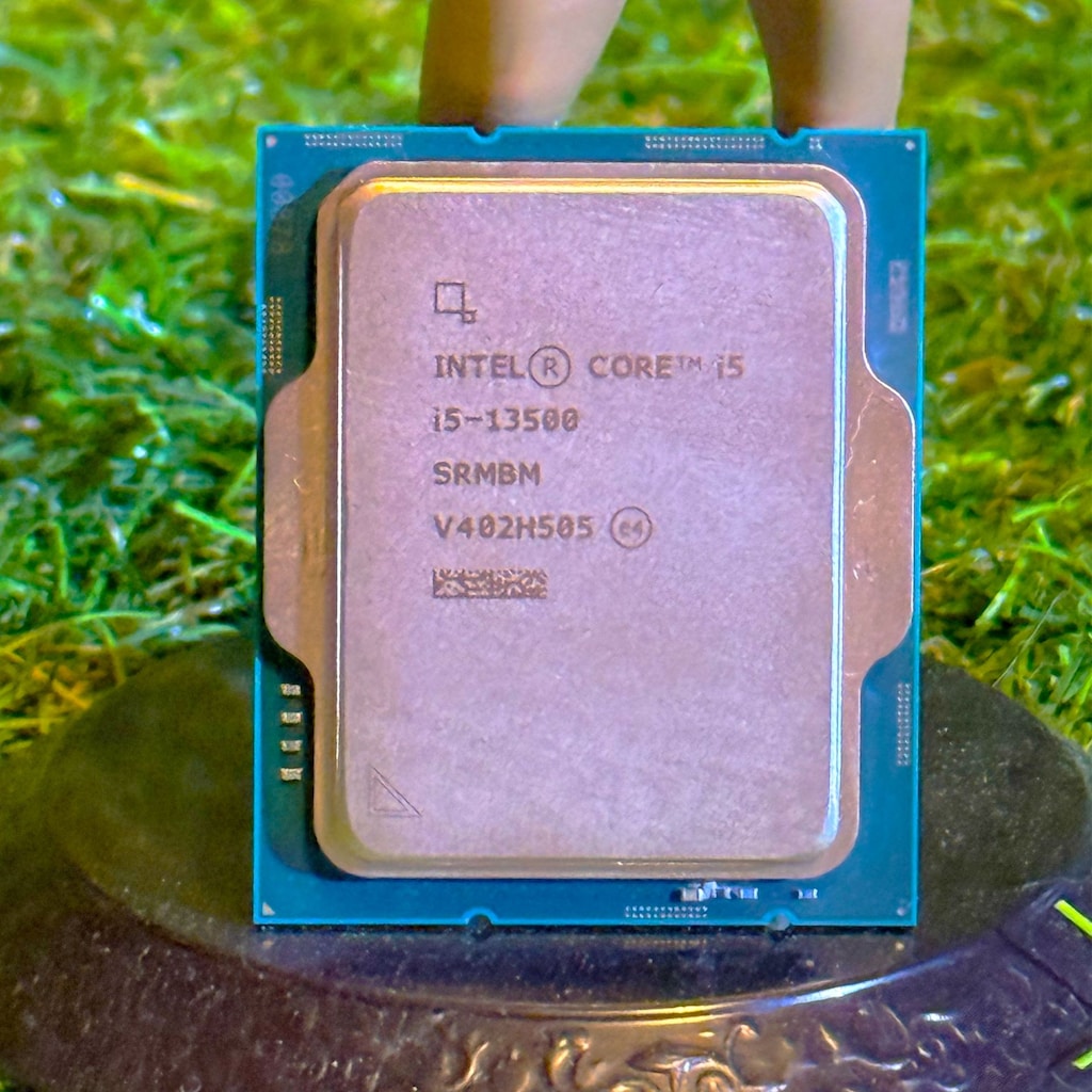 INTEL i5-13500 + MSI MAG Z790 TOMAHAWK WIFI - 6